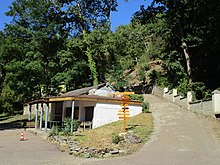 Ang cave exit building sa Arcy-Sur-tambal