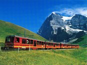 Die Anschnittsteuerung der BDhe 4/8 der Jungfraubahn ermöglicht auch bei Drehstrom-Fahrzeugen eine schnellere Berg- als Talfahrt. (1992)[12]