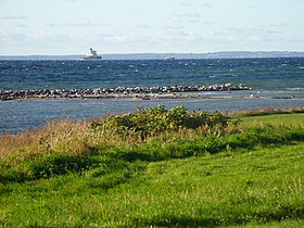 Dánsko (Zealand) ze švédského břehu (Scania), pohled přes Øresund