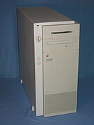 Quadra950-01.jpg