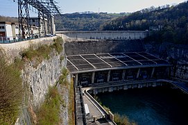 Barrage de Génissiat en 2009.