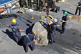 Emergenza ecoballe Golfo di Follonica - 50248672897.jpg