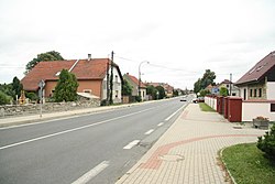 Střed vesnice