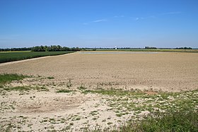 Plateau de Saclay vu de la rue Francis-Perrin à Gif-sur-Yvette (2013).