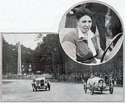 Violette Morris, victorieuse du Bol d'or automobile en 1927 sur BNC