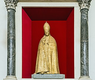 Statua in Bronzo del Papa Pio X