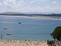 Arenal del Puntal (al fondo) desde Santander.