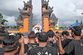 Pengerupukan Umat Hindu.jpg