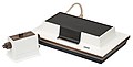 La Magnavox Odyssey, premiera consòla de jòcs sortida en 1972.