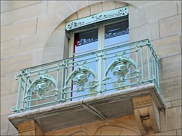 Ornement du balcon