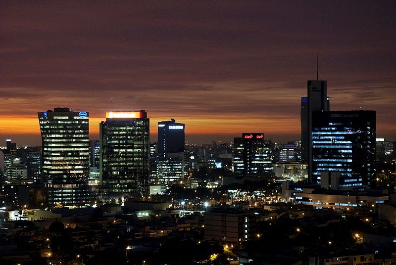 File:Lima at night.jpg