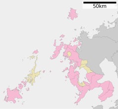 Mapa konturowa prefektury Nagasaki, na dole po prawej znajduje się punkt z opisem „Nagayo”