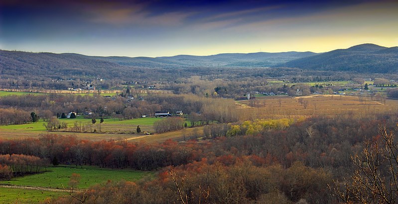 File:Old Farm Sanctuary (4) (13943887064).jpg