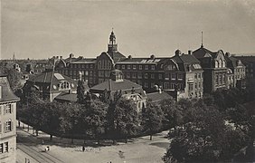 Kunstgewerbeschule und -museum in Dresden