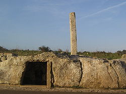 A San Paolo-menhir