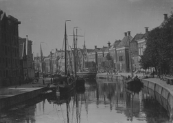 Hoge der A gezien vanaf de A-brug (1900)