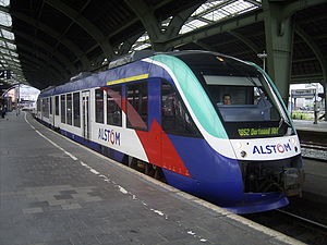 Vorführwagen (VT 707) von Alstom (heute VT 648 070 der NordWestBahn) als Ersatz für einen verunglückten Talent der Dortmund-Märkischen Eisenbahn (DME) in Hagen Hbf, 2003