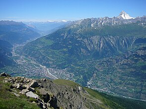 Blick ins Rhonetal mit Brig-Glis und Naters