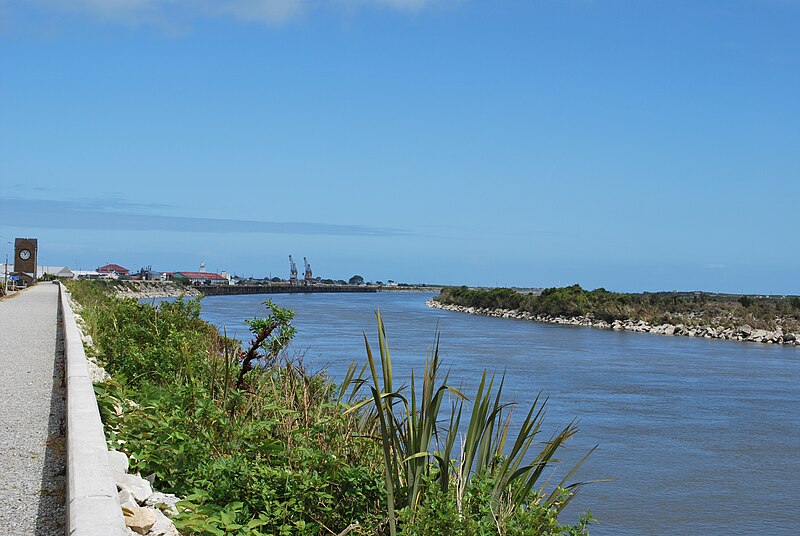 File:Greymouth Grey River 002.JPG