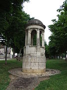 Joigny - Vigie de l'ancienne porte Saint-Jacques.jpg