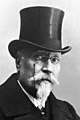 José Echegaray y Eizaguirre (1833-1916), matematiker, politiker og dramatiker. Tildelt nobelprisen i litteratur sammen med Frédéric Mistral i 1904.