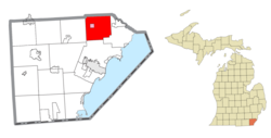 Location within Monroe County (red) and the administered village of Carleton (pink)