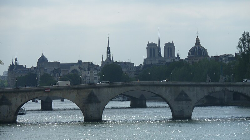 File:Pont Royal (4653703221).jpg