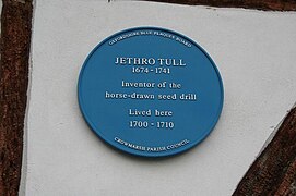 Jethro Tull blue plaque at Crowmarsh Gifford, Oxfordshire.jpg