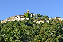 Vue du village depuis le chemin de Pierrenchon.JPG