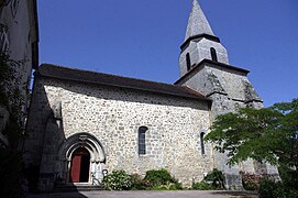 Façade sud avec entré.