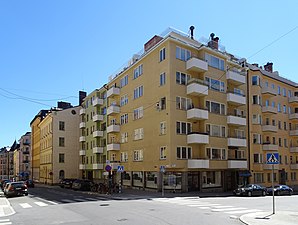 Kvarteret från nordväst med Ädelman mindre 18 och 19 från 1939.