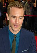 James Van Der Beek interprète Matt.