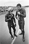 Bill Ivy en Phil Read in 1968. Read werd volgens afspraak met Yamaha wereldkampioen 125 cc, maar snoepte - niet volgens afspraak - de 250cc-titel weg bij Ivy. Read kreeg nooit meer steun van Yamaha.