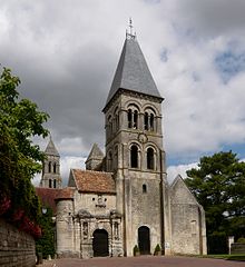 Morienval - abbaye - façade-2.jpg