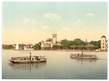 Boats at Uhlenhouster Ferry, Photochrom, 1890–1900