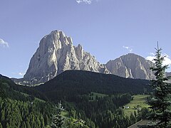 El grup del Sassolungo des de l'Alpe de Siusi.