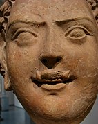 Visage Art sérindien Guimet 14112.jpg