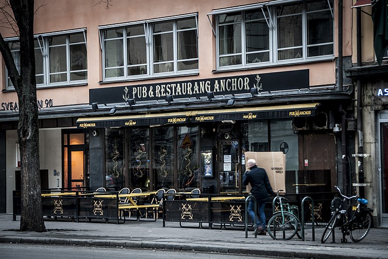 File:Pub Anchor, Sveavägen.jpg