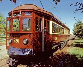 H Class tram at Adelaide terminus in the early 1980s. Scanned from one of my slides.