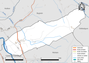 Carte en couleur présentant le réseau hydrographique de la commune