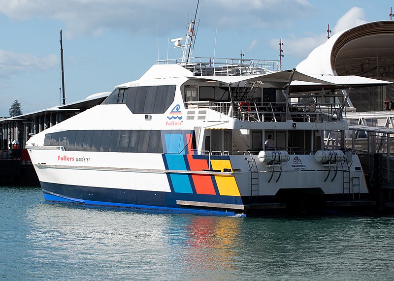 File:Wanderer (Ferry).jpg