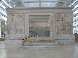 De Ara Pacis