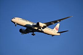 JAL Boeing 787-9 JA865J on approach to Boston October 2024 1.jpg