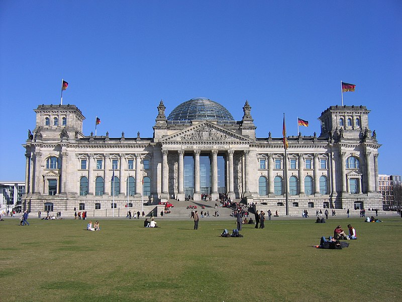 File:Reichstag exterior 317.JPG