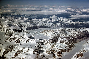 Der Buckskin-Gletscher rechts unten im Bild