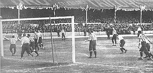 Das Wiederholungsspiel im Finale im FA Cup 1901 im Burnden Park