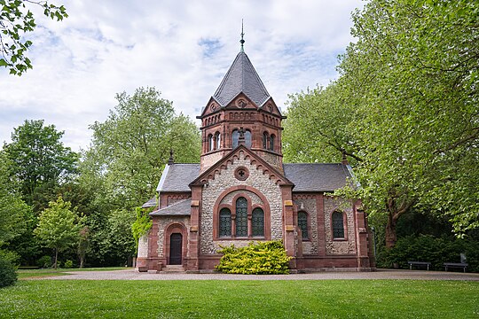 Chapel on the historic city cemetery (Stadtfriedhof) in Göttingen, Germany.