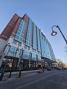 Sheraton Suites Calgary Eau Claire 2.jpg