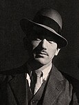 Chân dung Ozu Yasujirō.