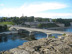 Pont de l'amitié.